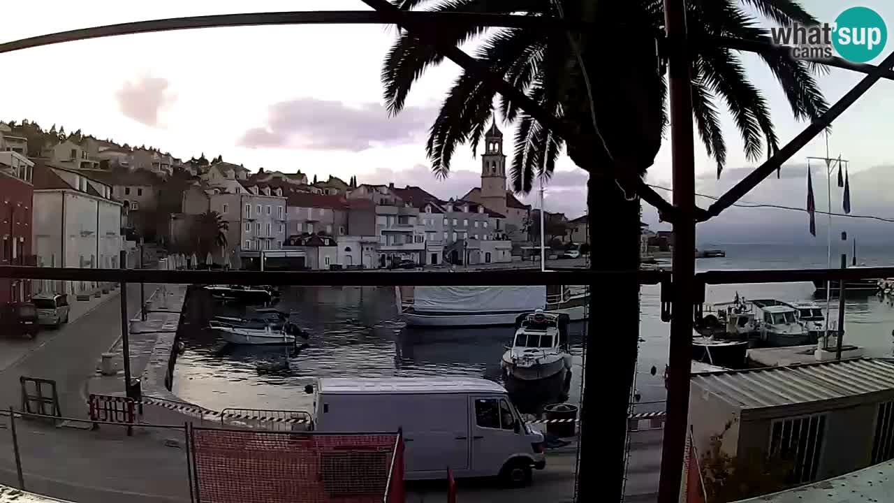 Kamera v živo Sutivan – otok Brač
