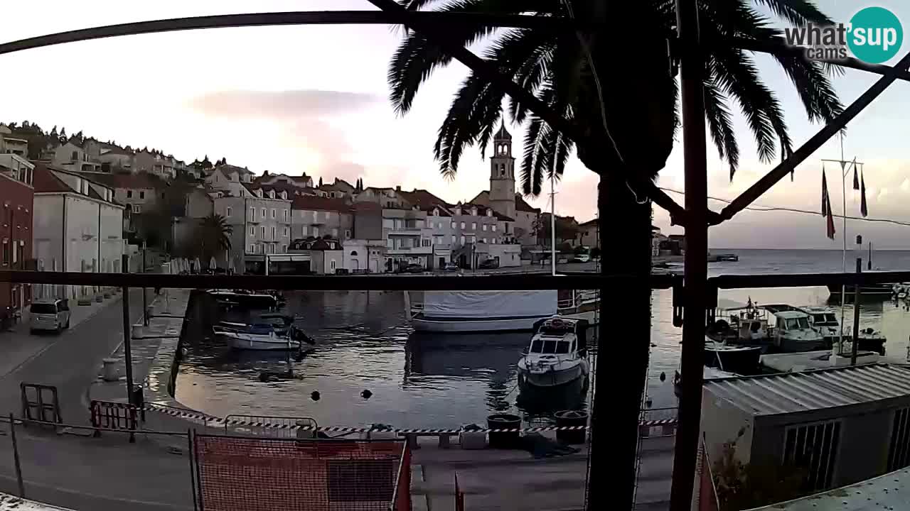 Kamera v živo Sutivan – otok Brač