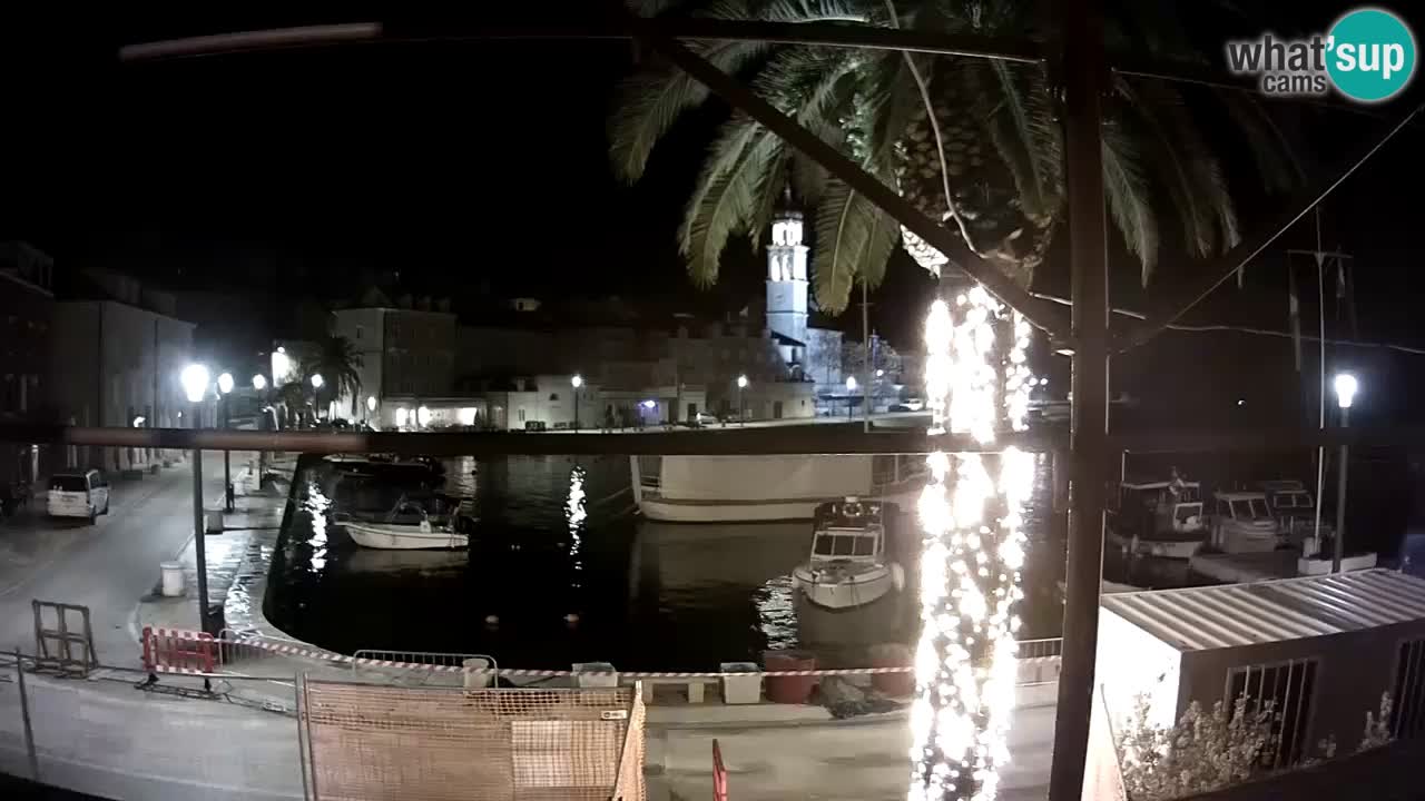 Kamera v živo Sutivan – otok Brač