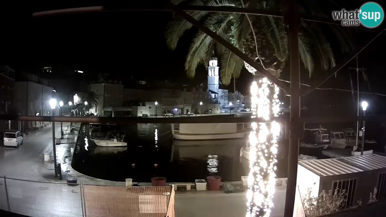 Web kamera Sutivan – otok Brač