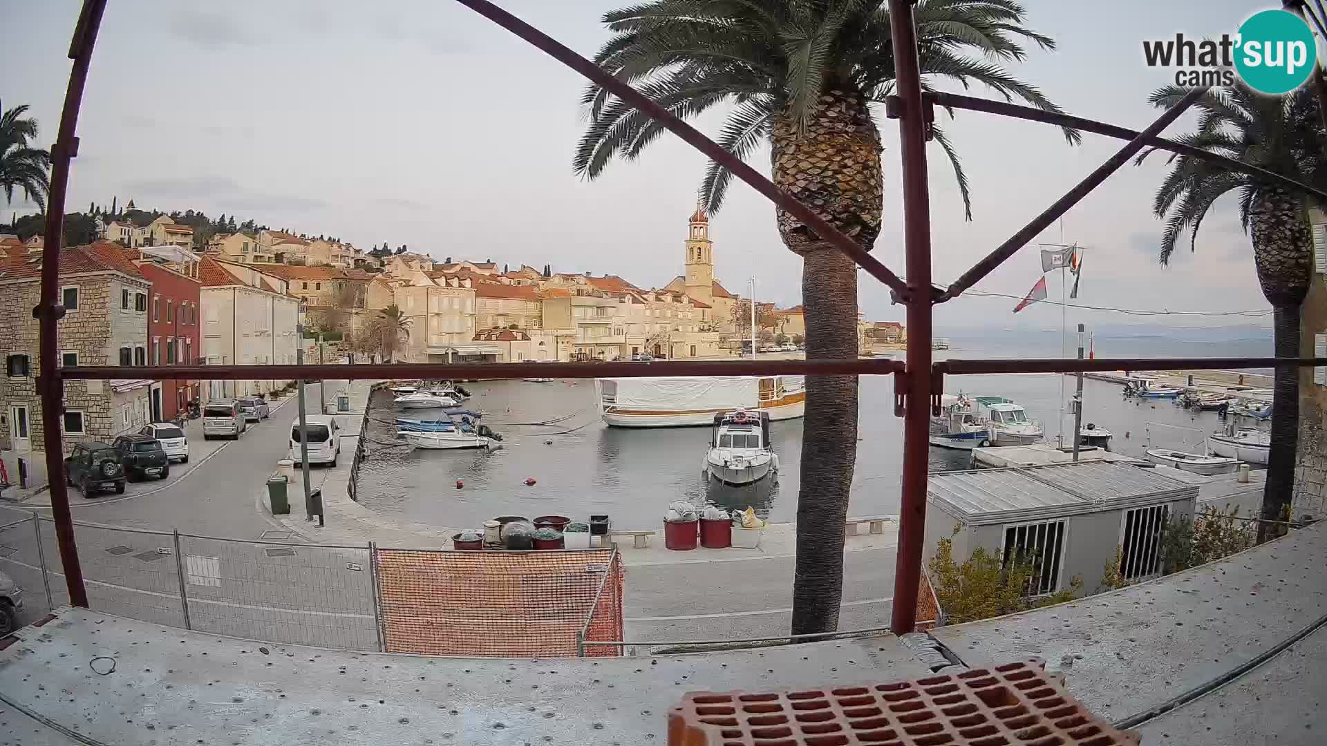Webcam Sutivan Mandrač – Live View from Brač Island