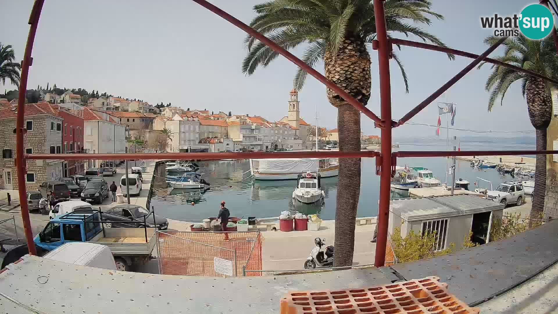 Webcam Sutivan Mandrač – Liveblick von der Insel Brač