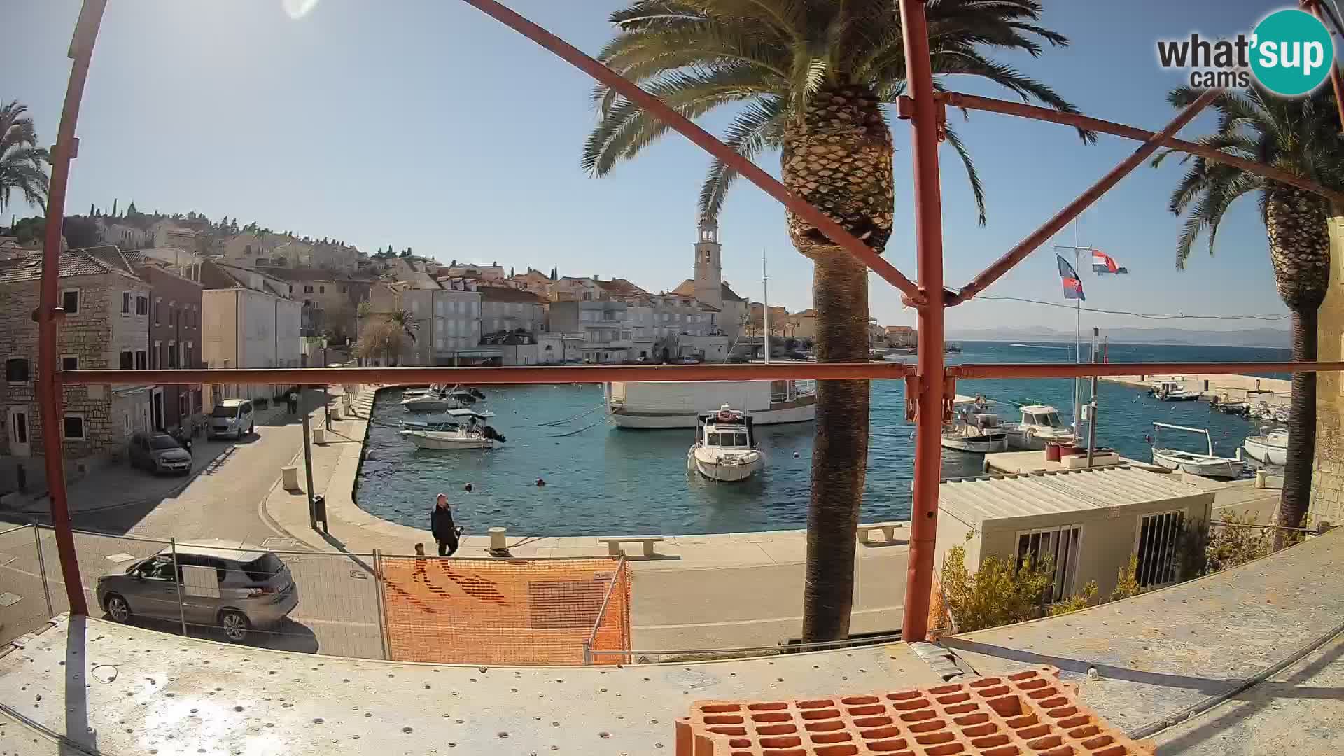 Cámara web Sutivan Mandrač – Vista en directo desde la isla de Brač