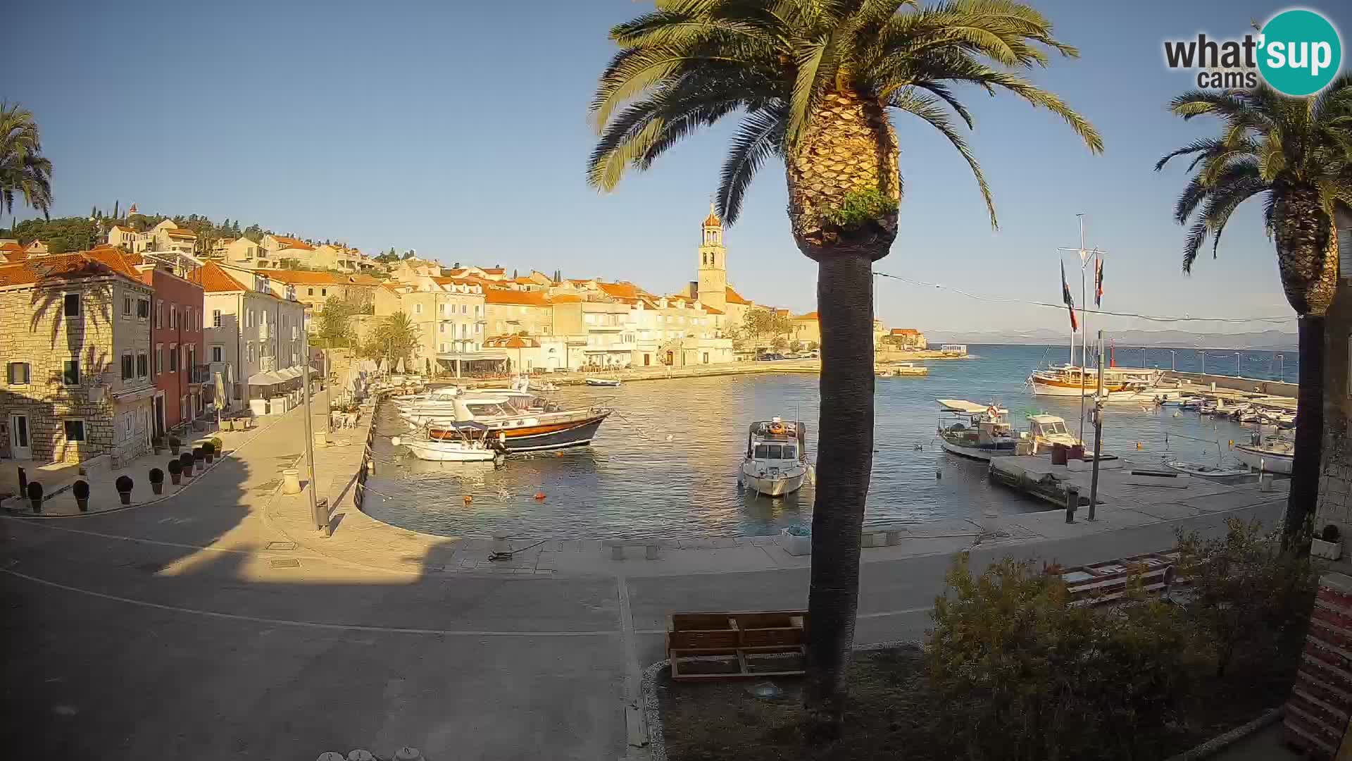 Cámara web Sutivan Mandrač – Vista en directo desde la isla de Brač