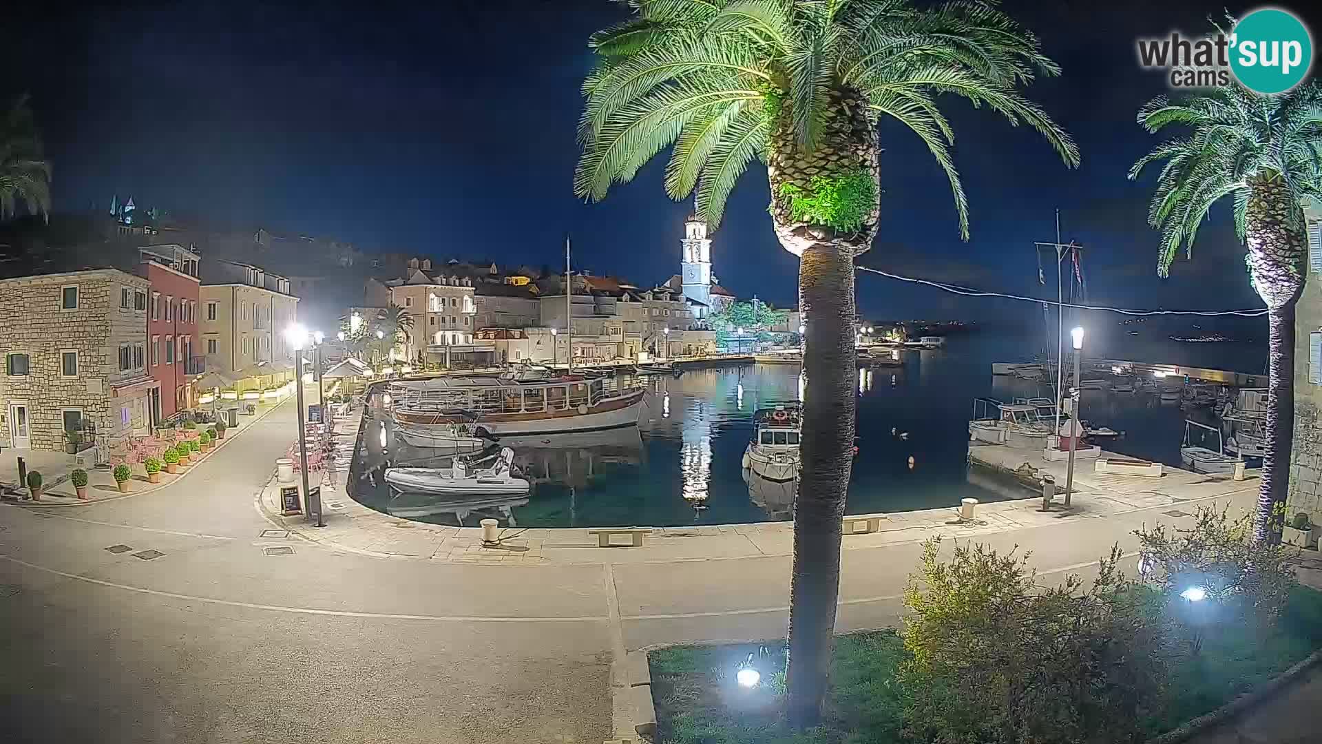 Webcam Sutivan Mandrač – Live View from Brač Island