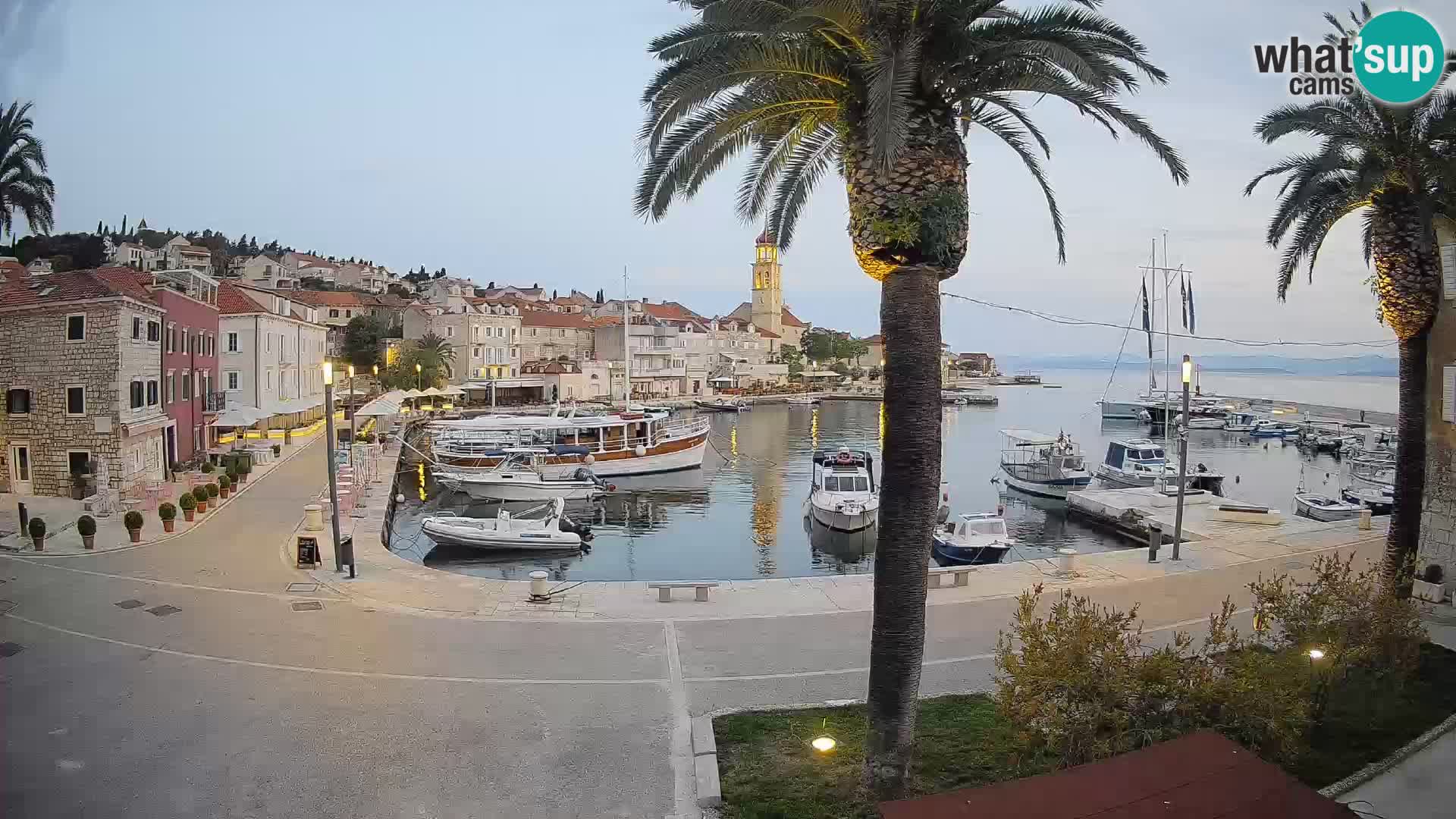 Kamera v živo Sutivan – otok Brač