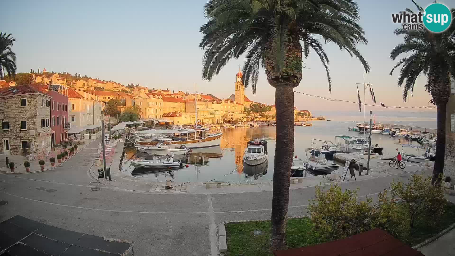 Webcam Sutivan Mandrač – Live View from Brač Island