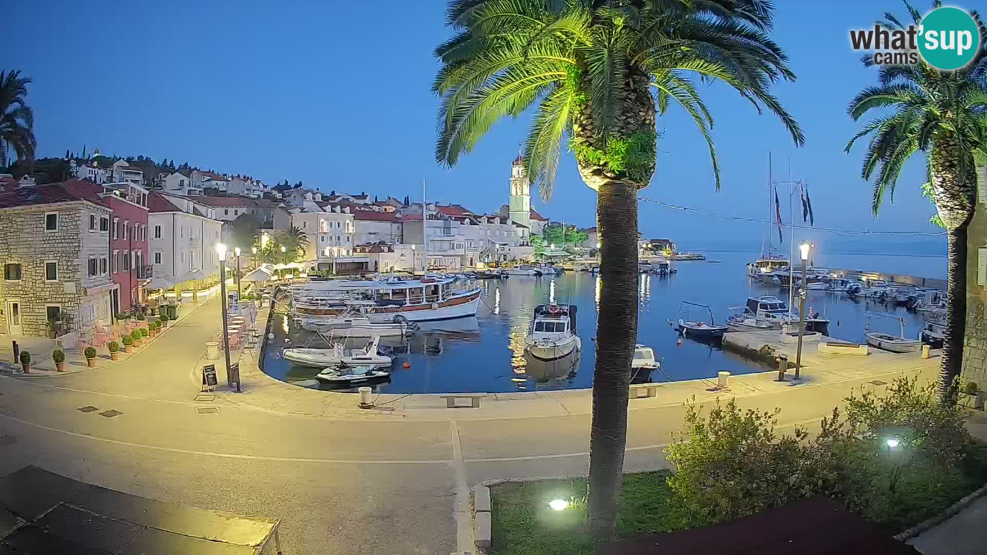 Webcam Sutivan Mandrač – Liveblick von der Insel Brač