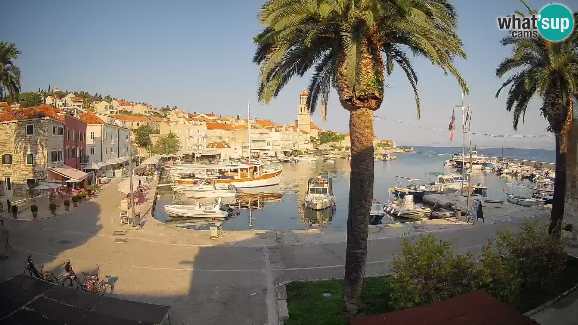 Cámara web Sutivan Mandrač – Vista en directo desde la isla de Brač