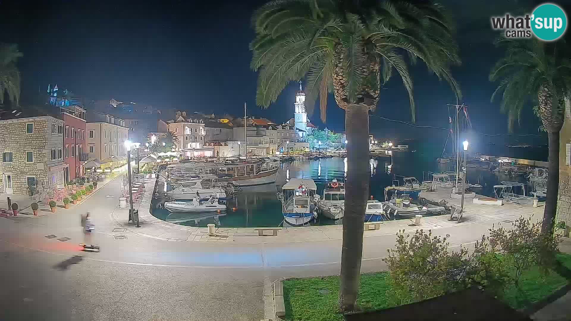 Caméra en direct Sutivan Mandrač – Vue en direct depuis l’île de Brač