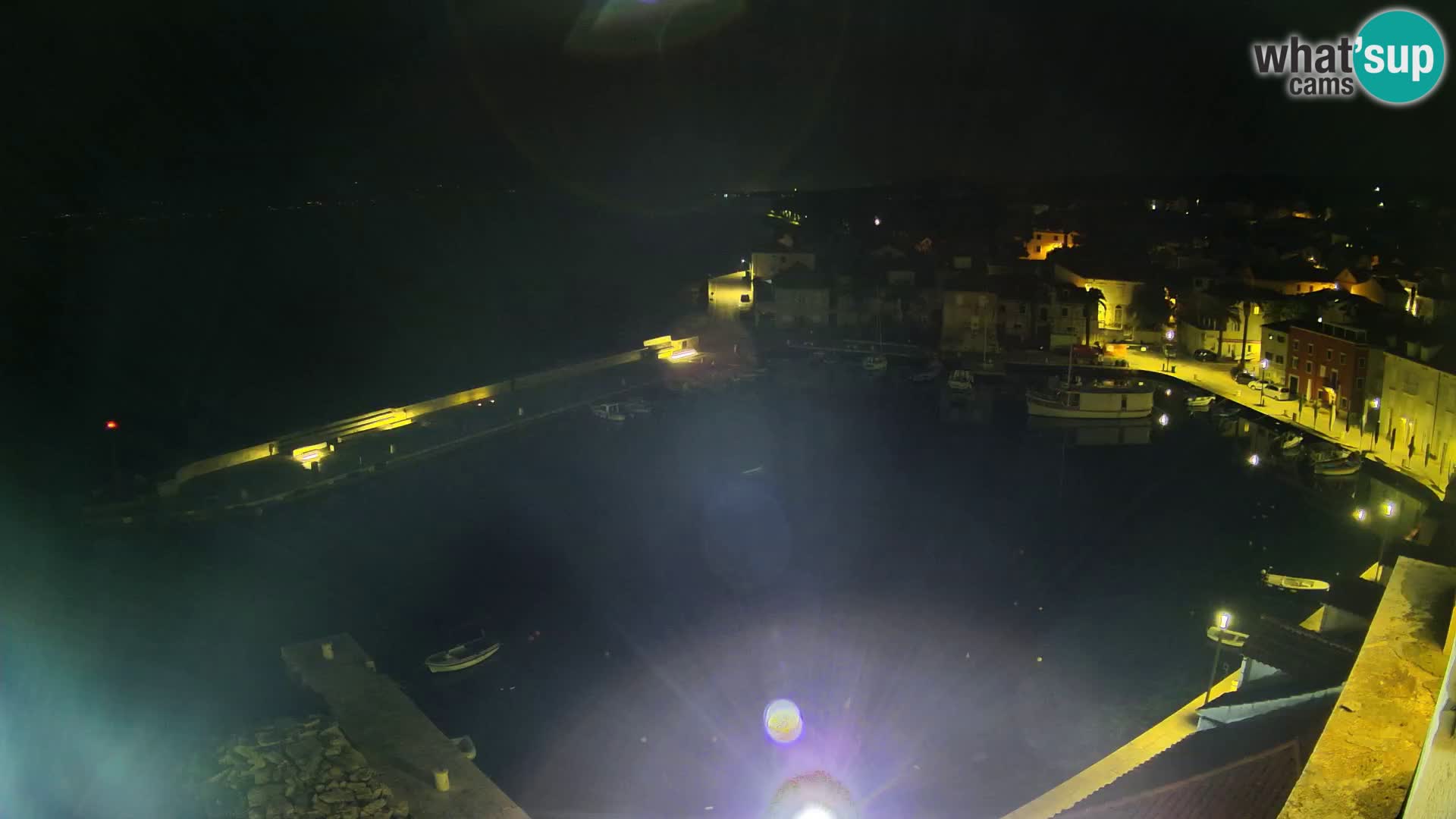 Spletna kamera Sutivan panorama – pogled v živo z otoka Brač