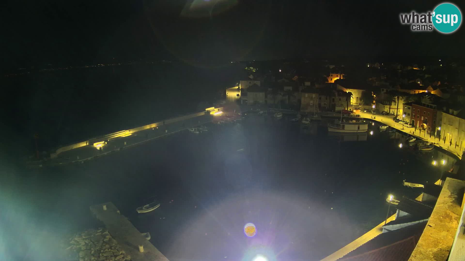 Web kamera Sutivan panorama – Pogled uživo s otoka Brača