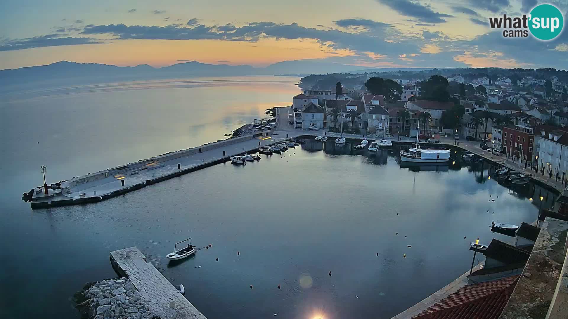 Webcam Sutivan Panorama – Liveblick von der Insel Brač