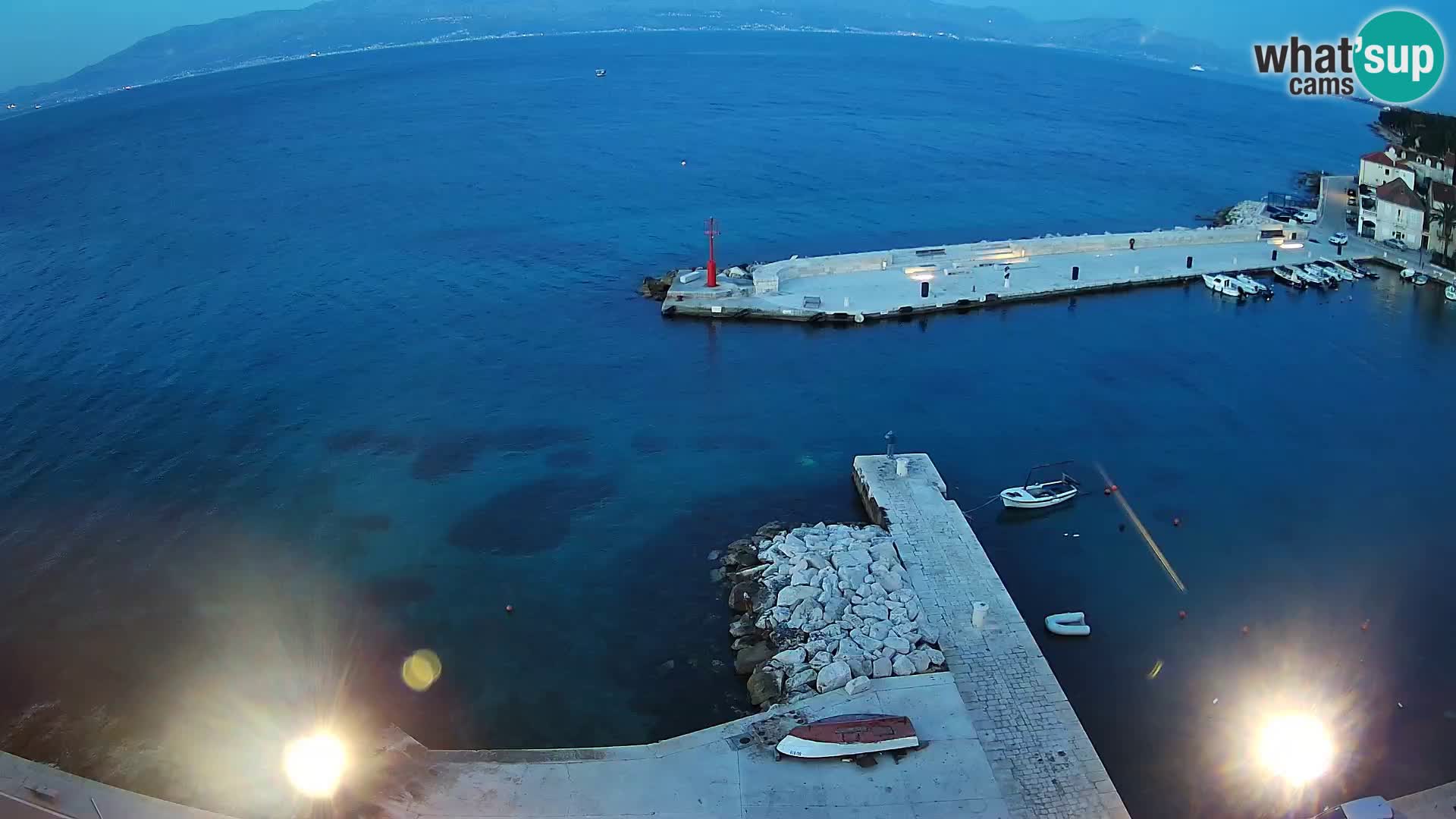 Web kamera Sutivan panorama – Pogled uživo s otoka Brača