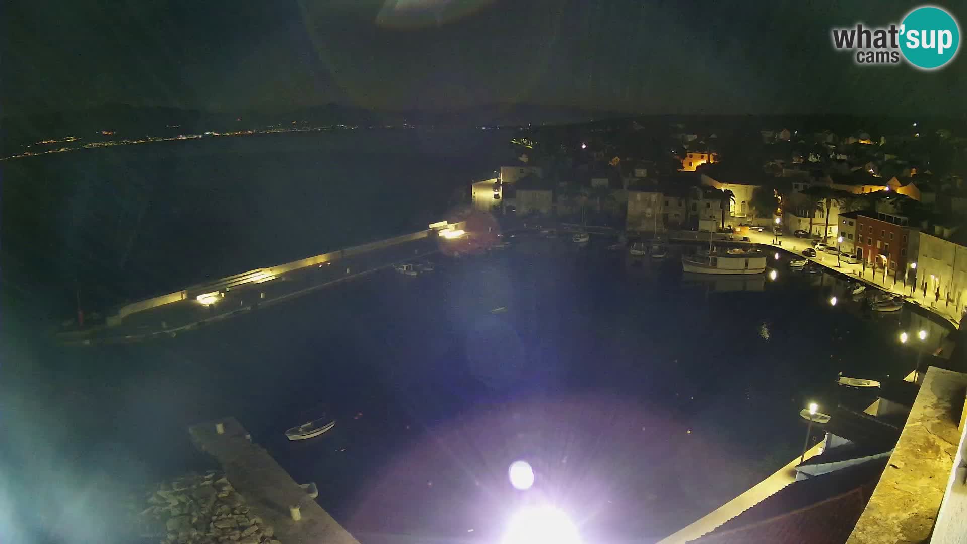 Web kamera Sutivan panorama – Pogled uživo s otoka Brača