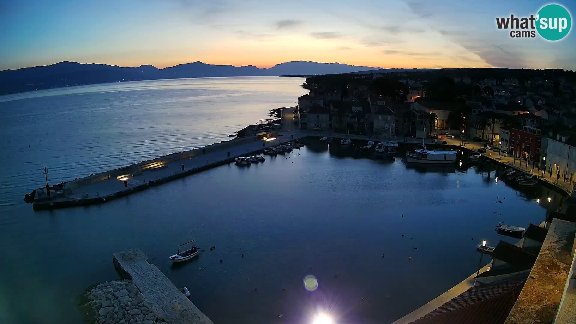 Webcam Sutivan Panorama – Vista en vivo desde la isla de Brač