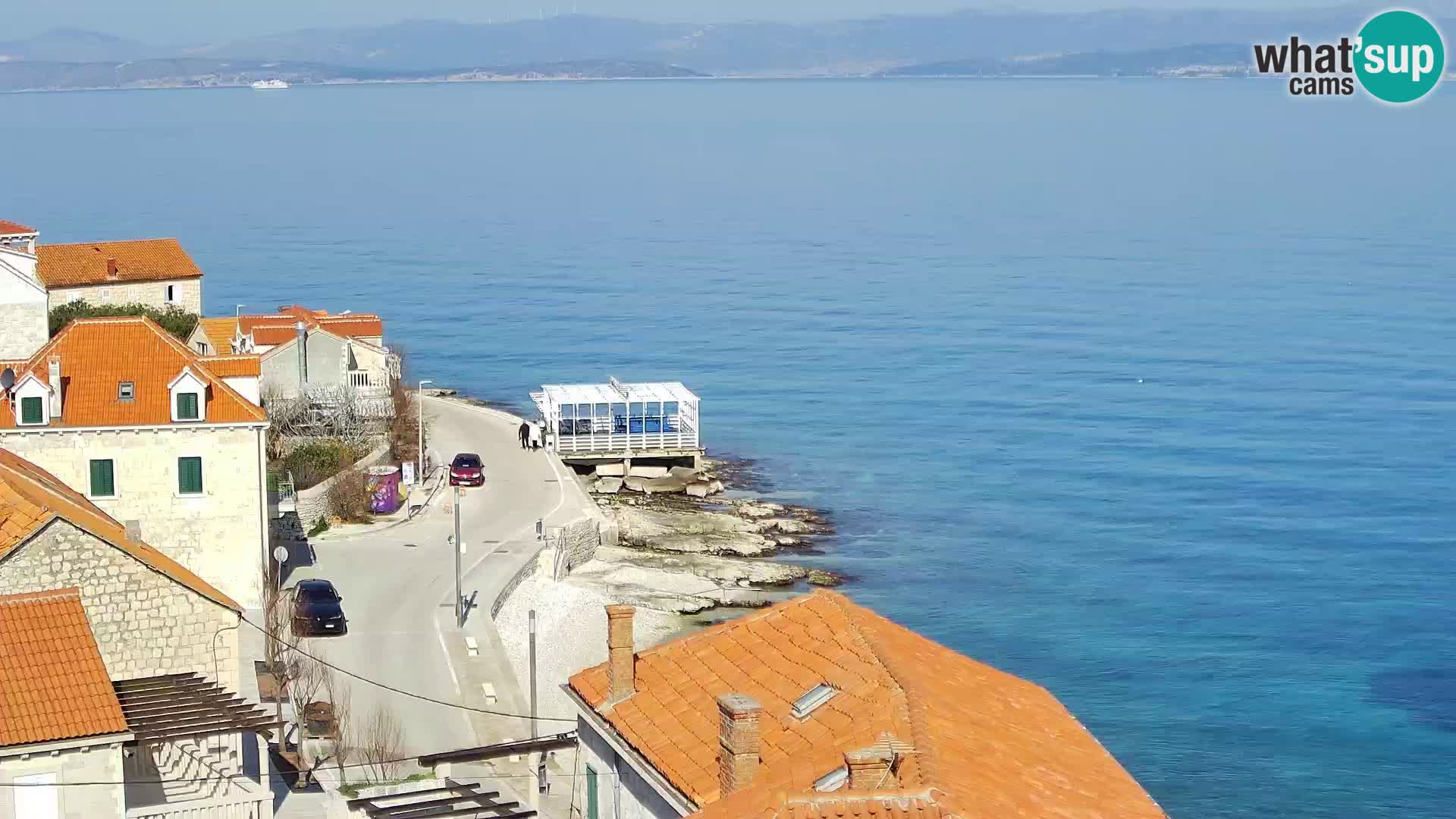 Spletna kamera Sutivan panorama – pogled v živo z otoka Brač