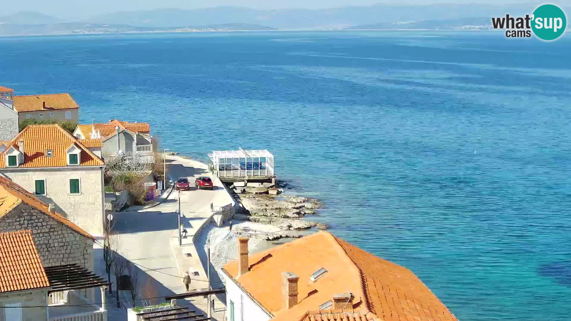 Spletna kamera Sutivan panorama – pogled v živo z otoka Brač