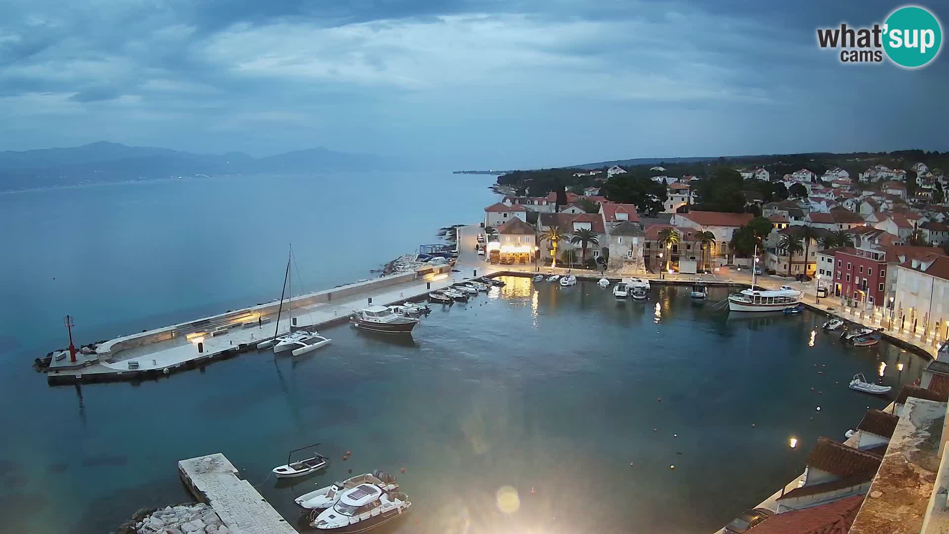 Webcam Sutivan Panorama – Vista en vivo desde la isla de Brač