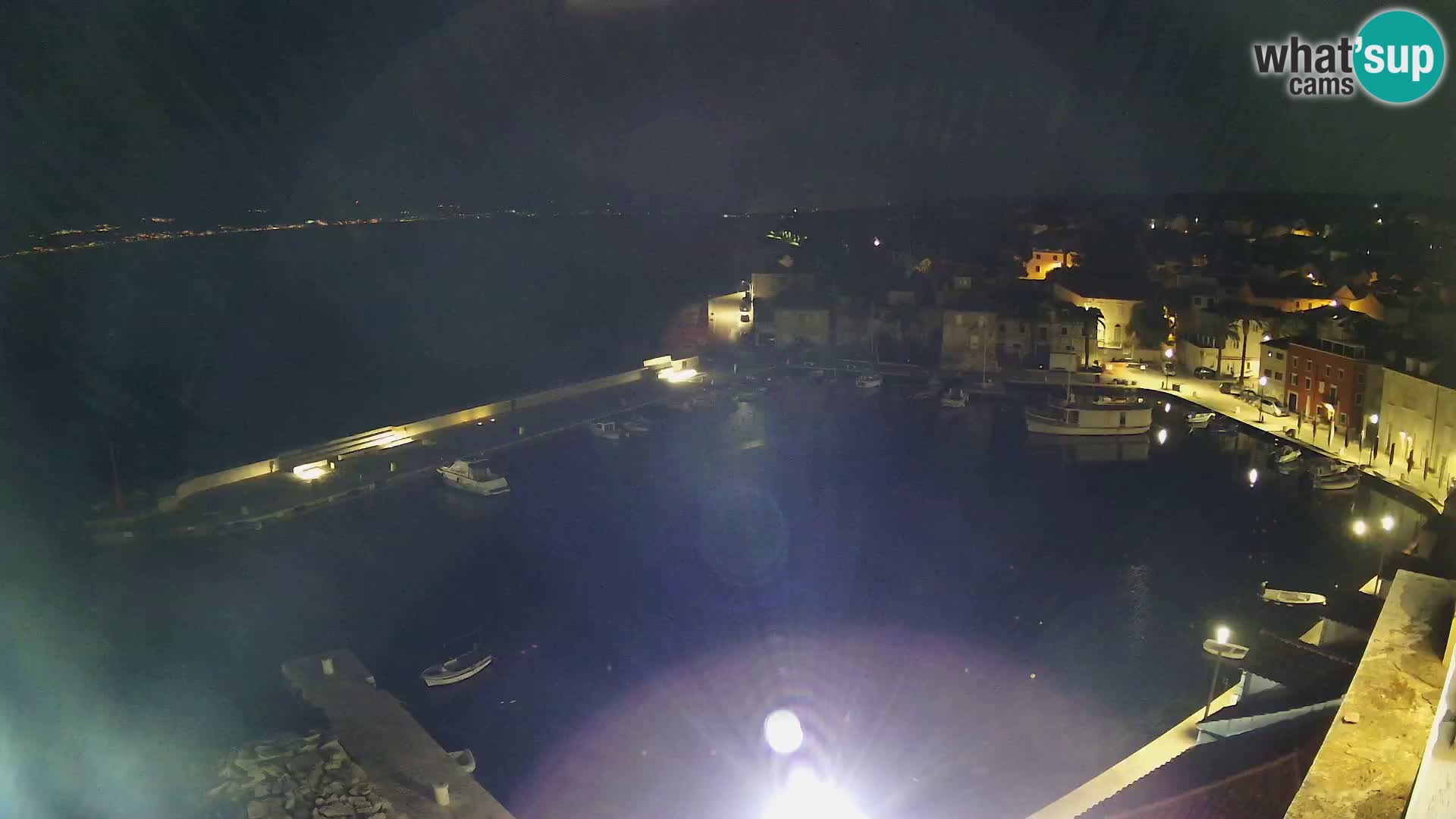 Web kamera Sutivan panorama – Pogled uživo s otoka Brača