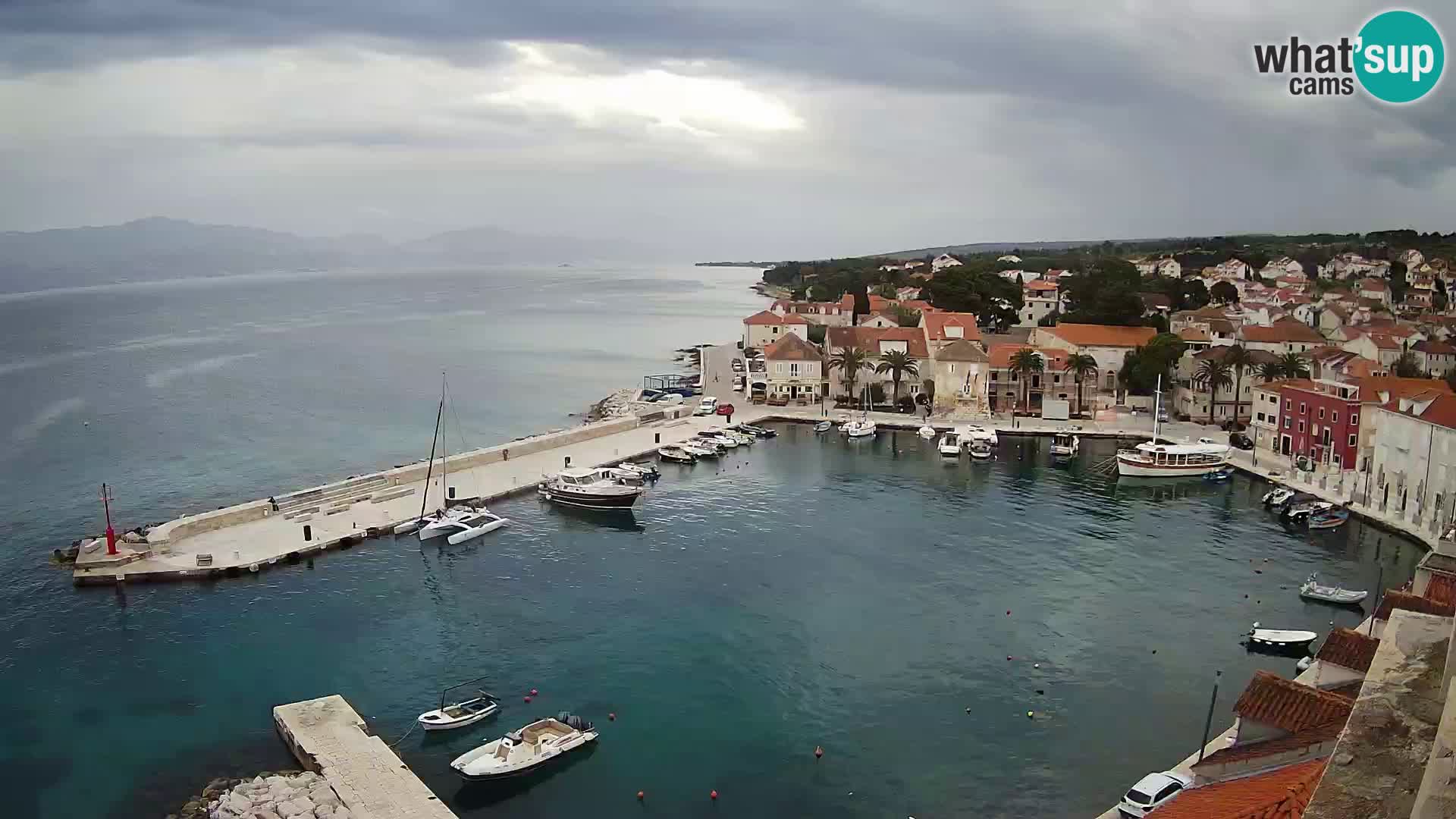 Webcam Sutivan Panorama – Vista en vivo desde la isla de Brač