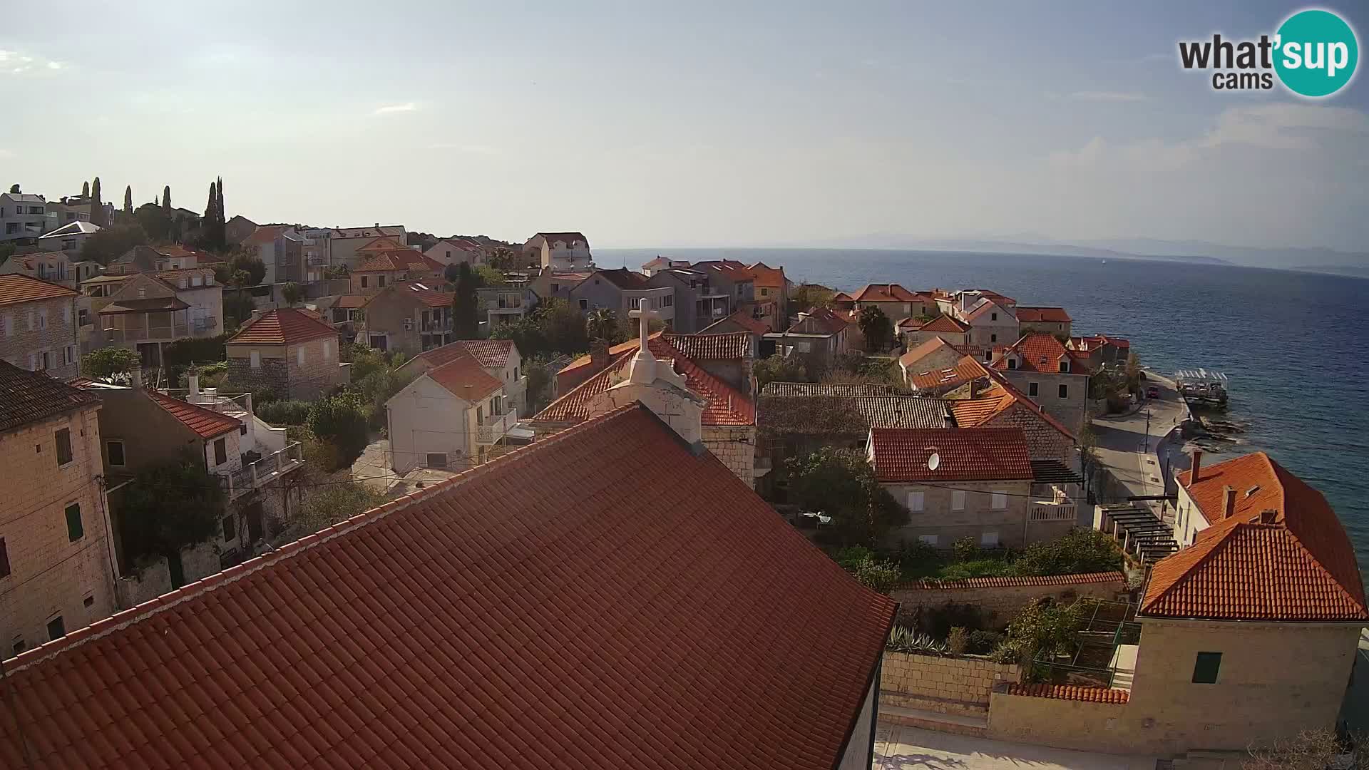 Web kamera Sutivan panorama – Pogled uživo s otoka Brača