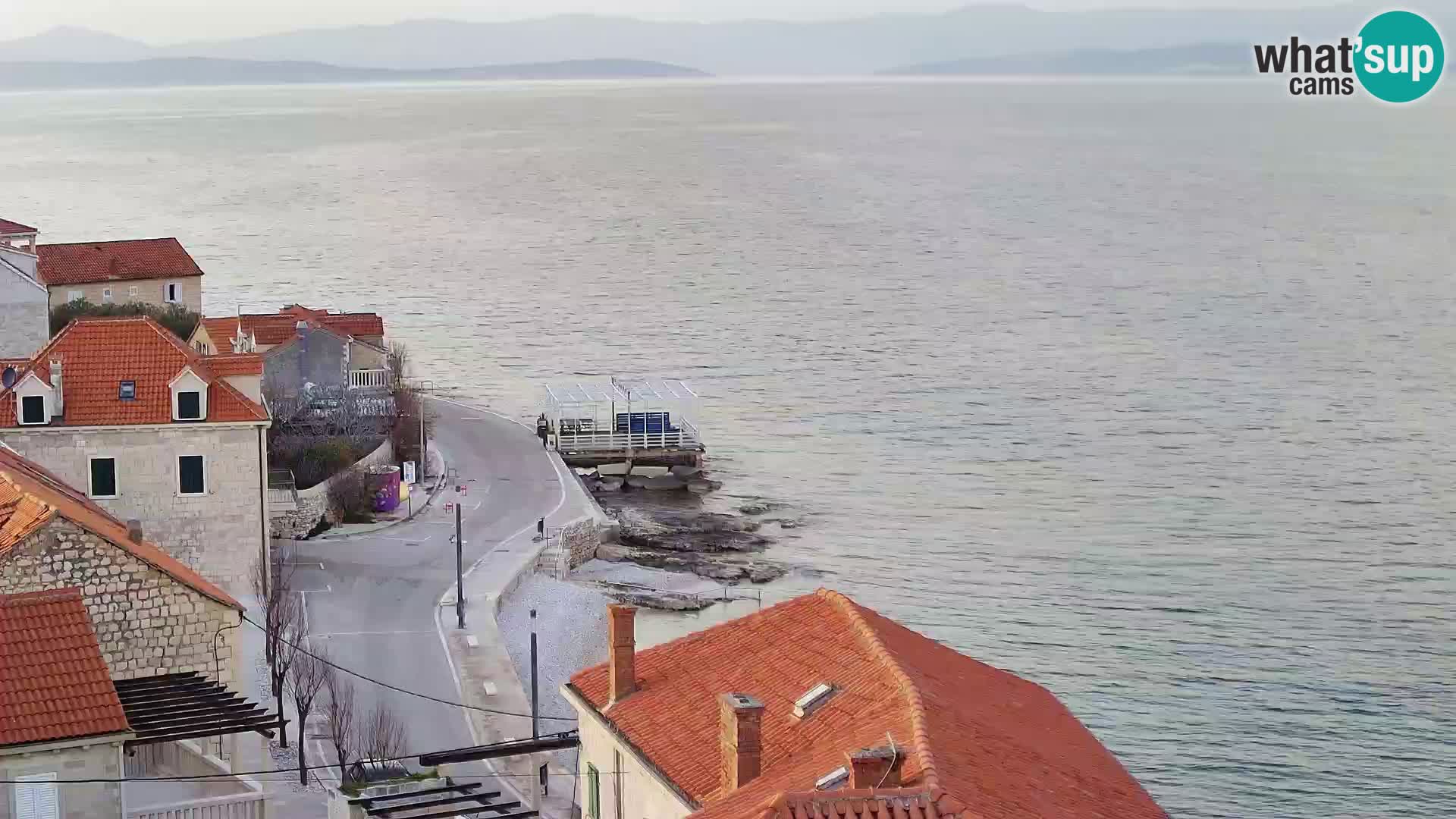 Spletna kamera Sutivan panorama – pogled v živo z otoka Brač