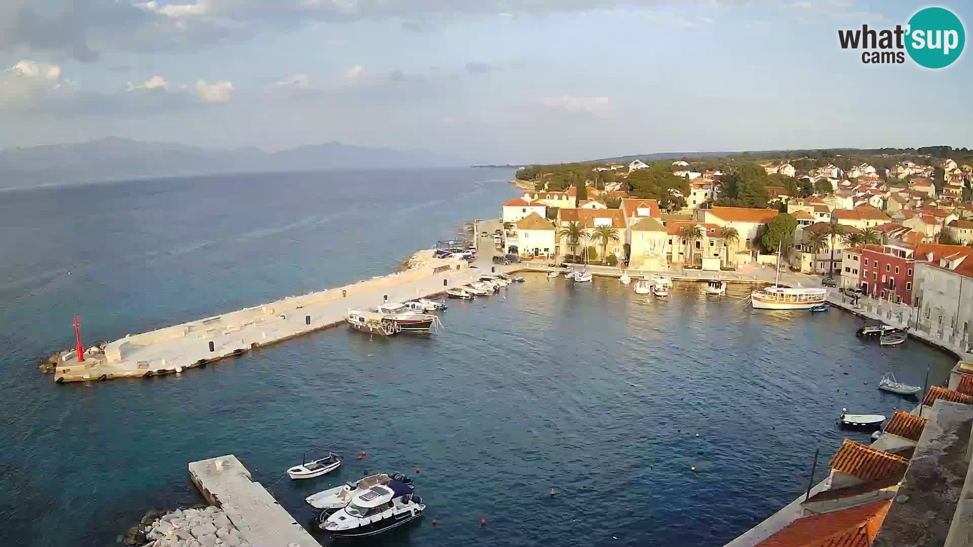 Web kamera Sutivan panorama – Pogled uživo s otoka Brača