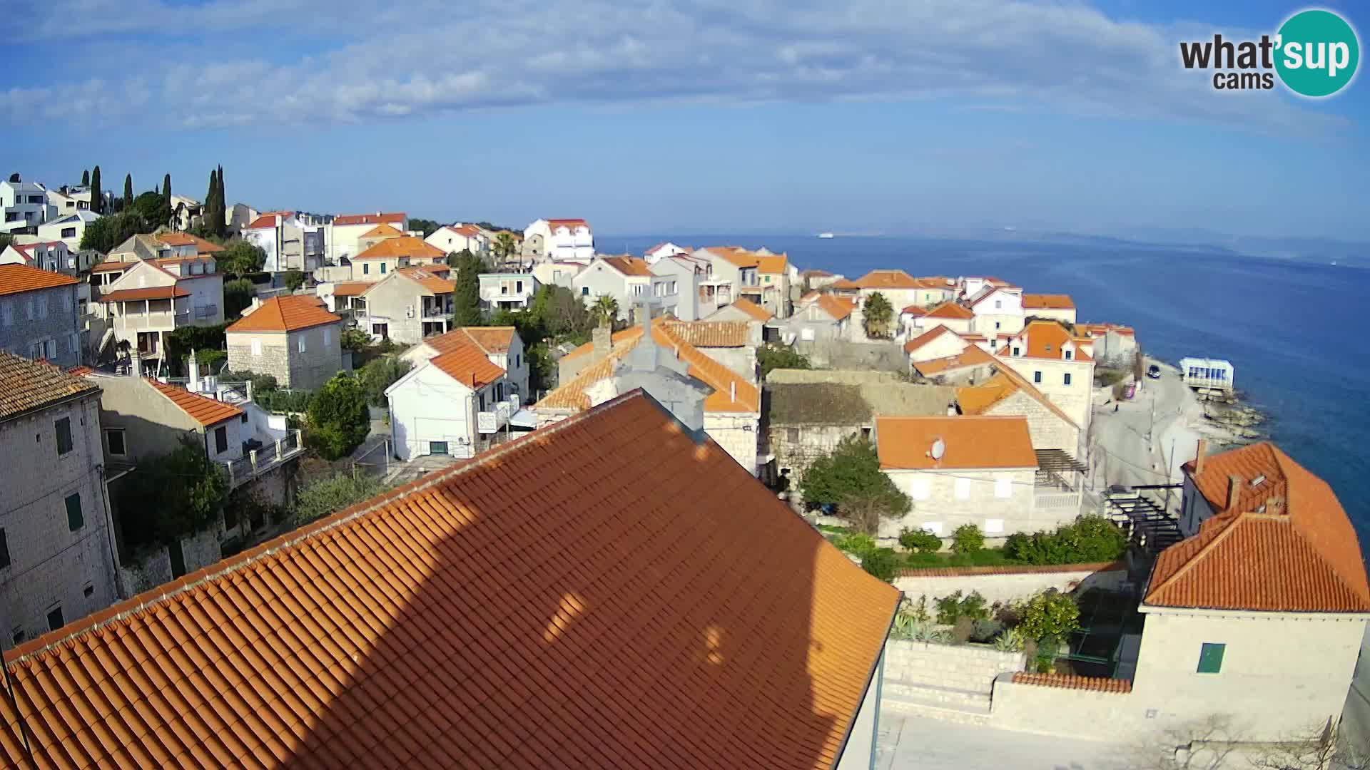 Web kamera Sutivan panorama – Pogled uživo s otoka Brača