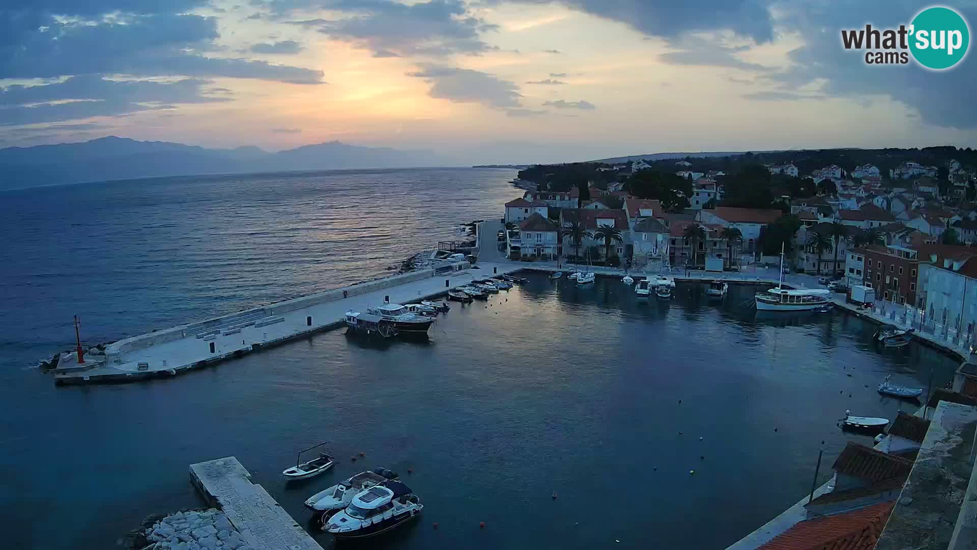 Webcam Sutivan Panorama – Vista en vivo desde la isla de Brač