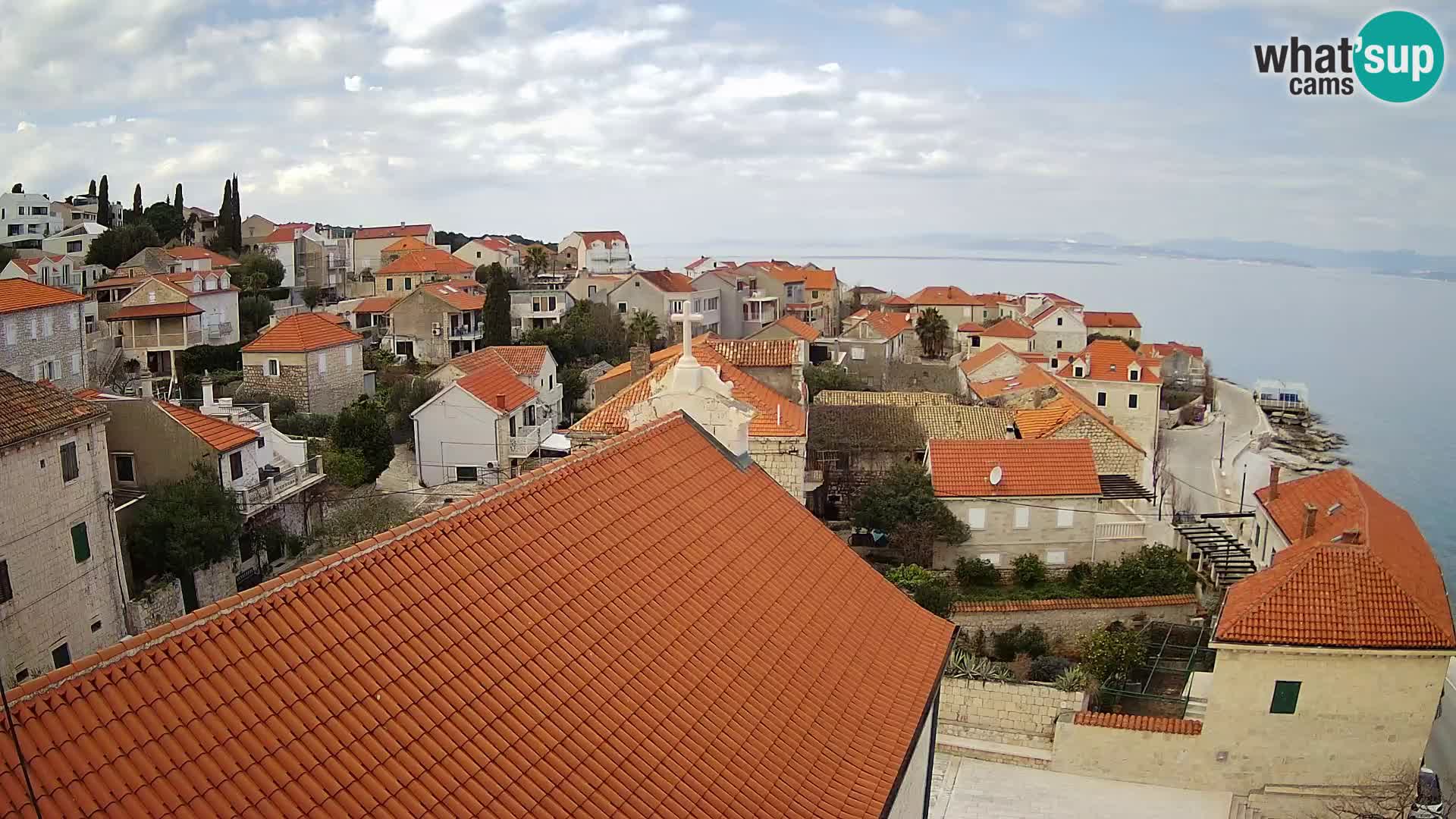 Web kamera Sutivan panorama – Pogled uživo s otoka Brača