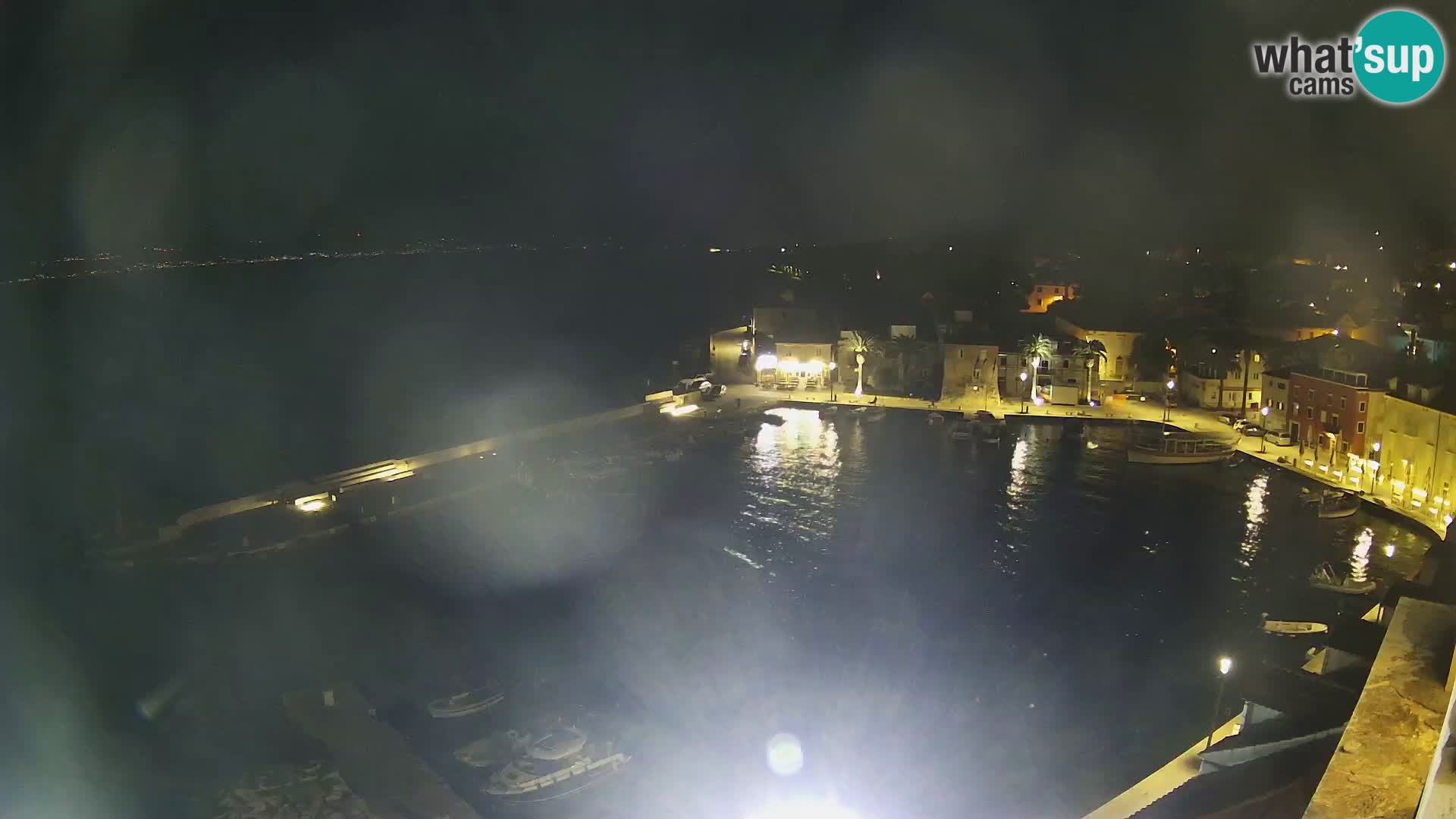 Spletna kamera Sutivan panorama – pogled v živo z otoka Brač