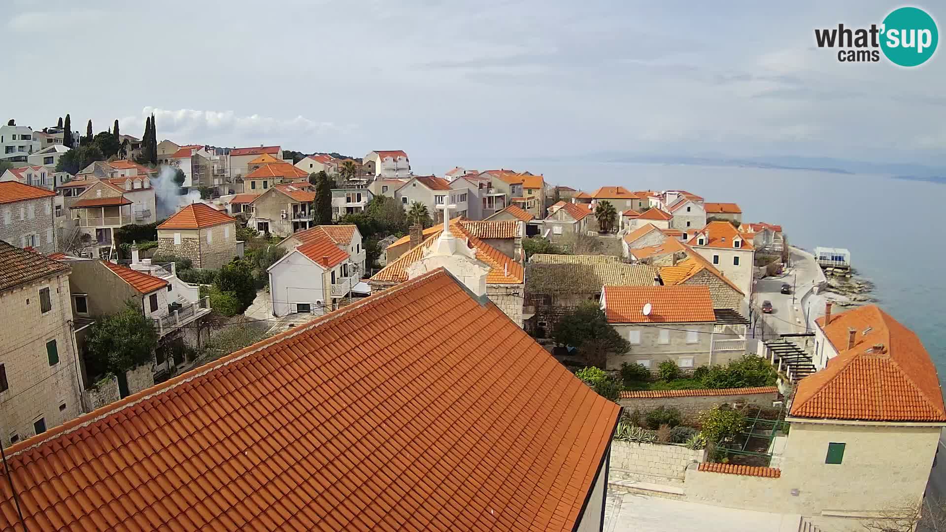 Web kamera Sutivan panorama – Pogled uživo s otoka Brača