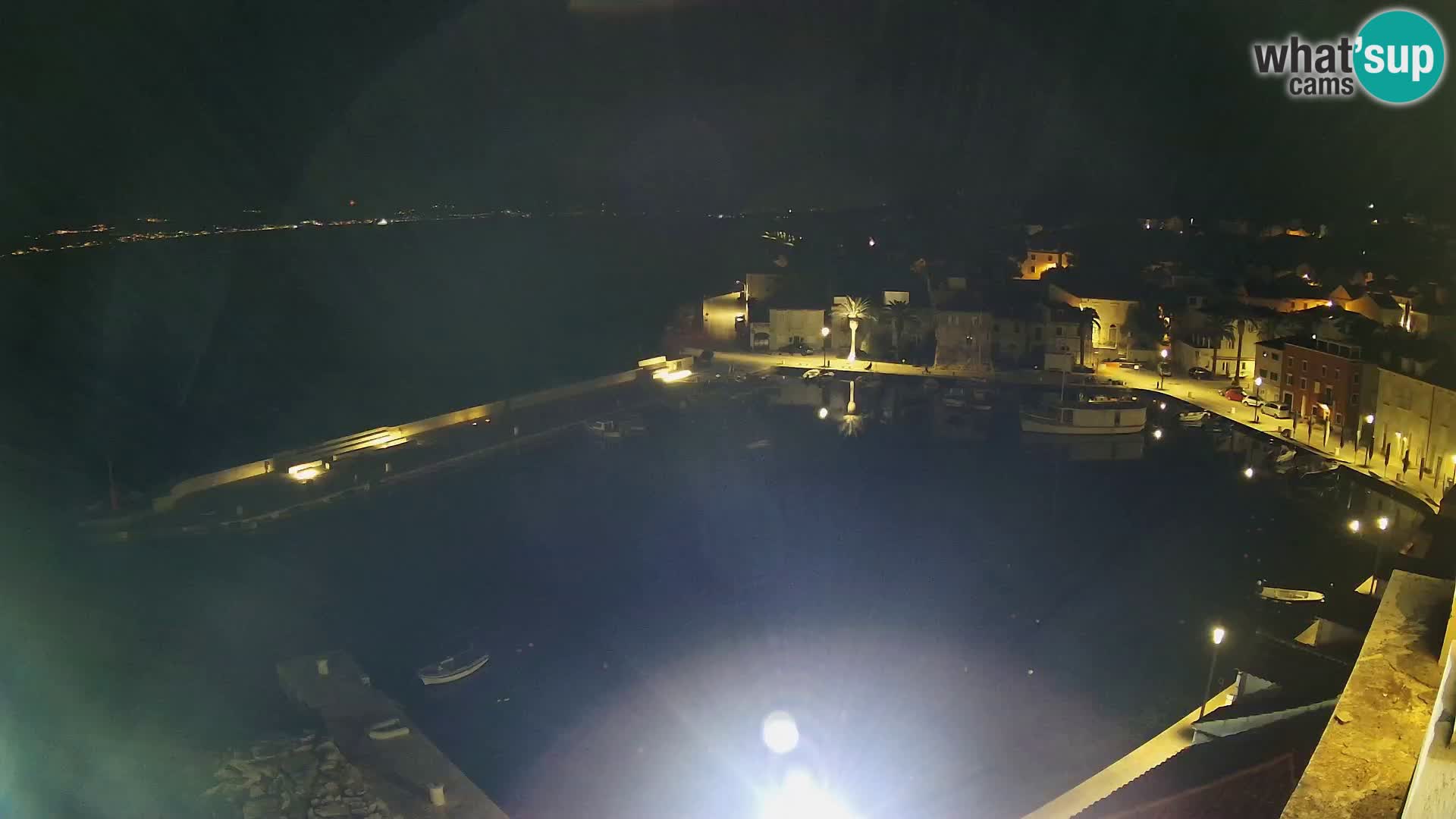 Web kamera Sutivan panorama – Pogled uživo s otoka Brača