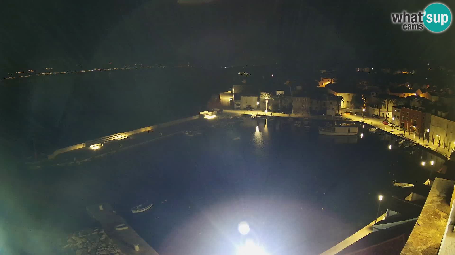 Web kamera Sutivan panorama – Pogled uživo s otoka Brača