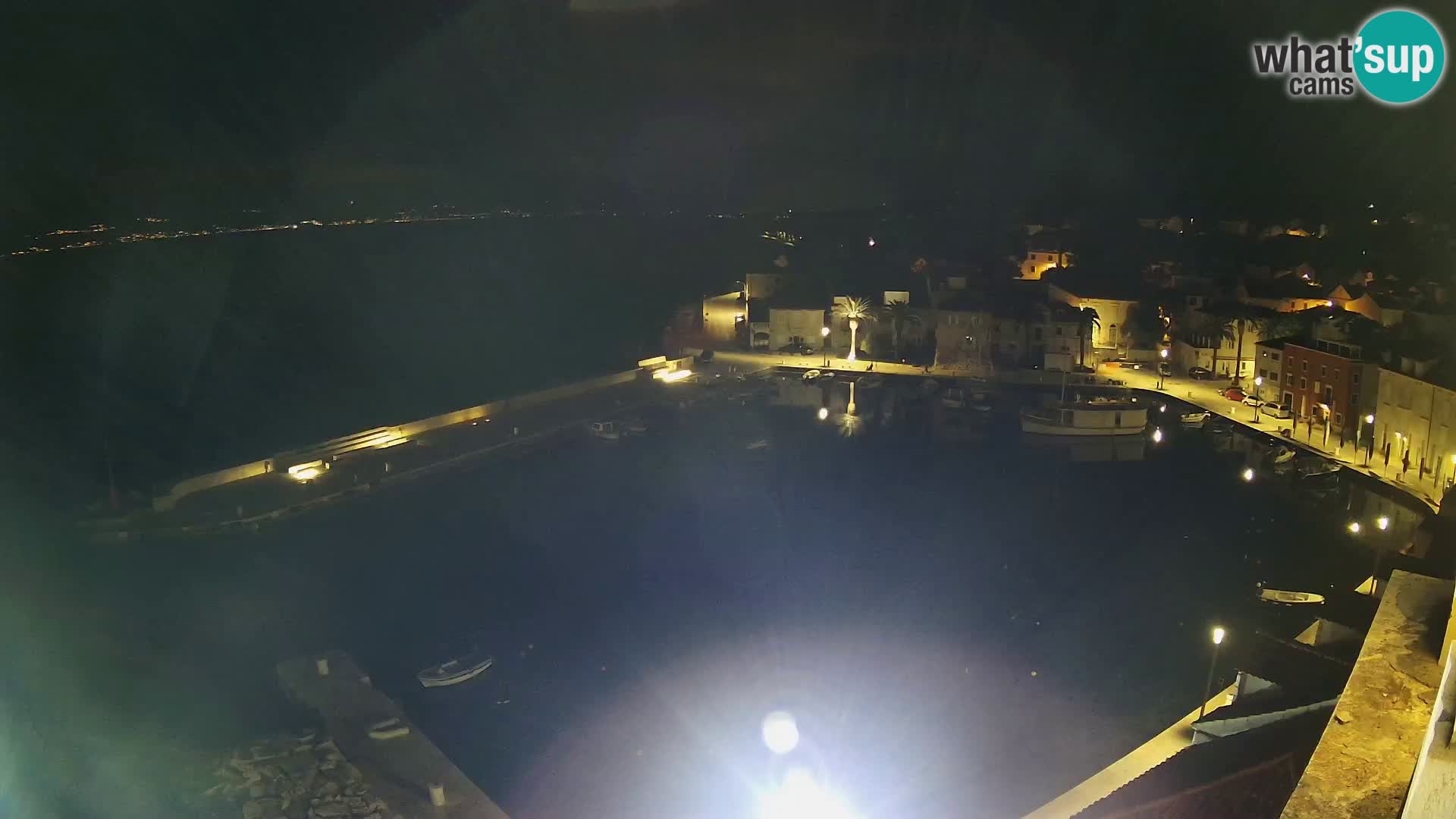 Web kamera Sutivan panorama – Pogled uživo s otoka Brača