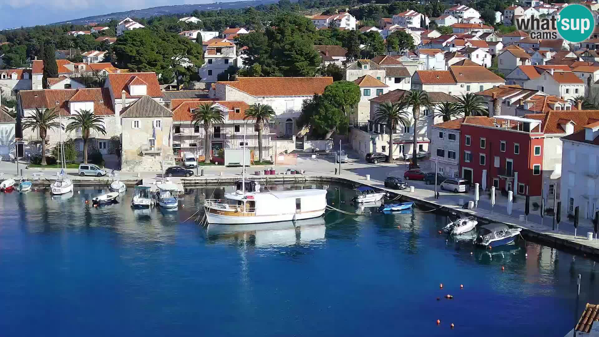 Web kamera Sutivan panorama – Pogled uživo s otoka Brača