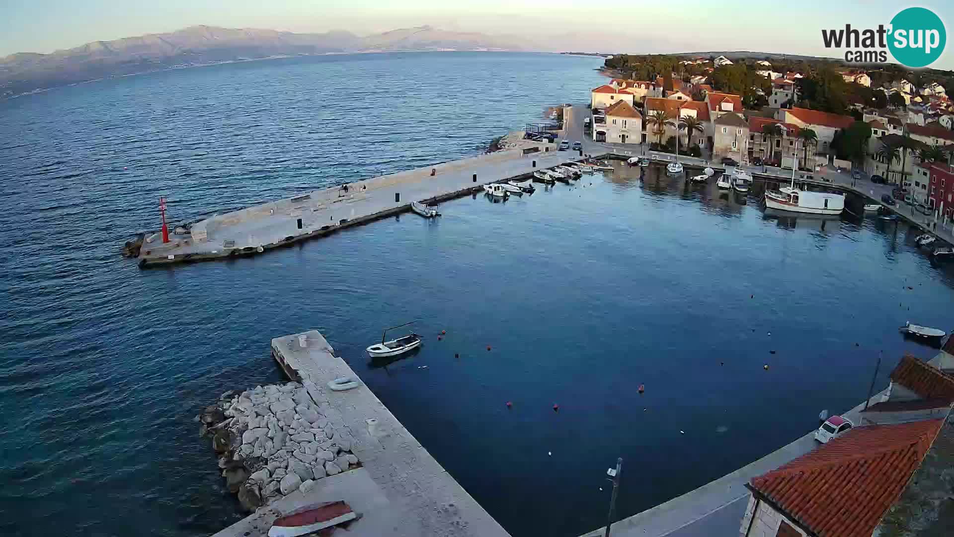 Webcam Sutivan Panorama – Vista en vivo desde la isla de Brač
