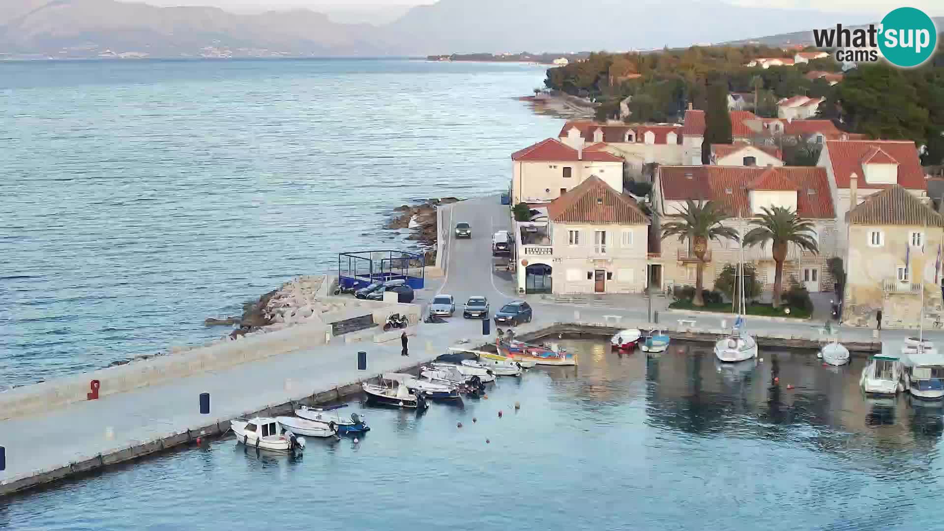 Web kamera Sutivan panorama – Pogled uživo s otoka Brača