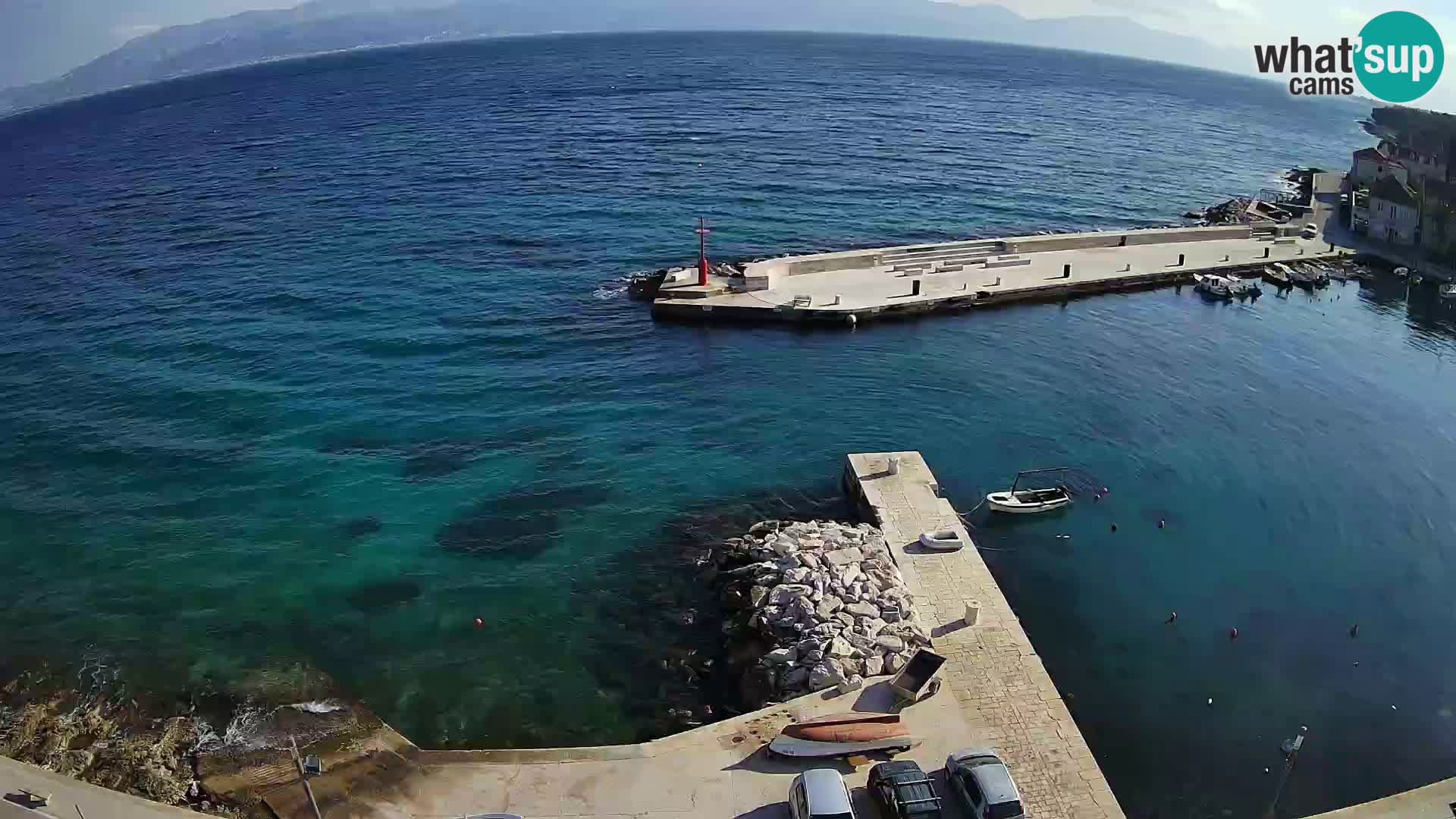 Spletna kamera Sutivan panorama – pogled v živo z otoka Brač