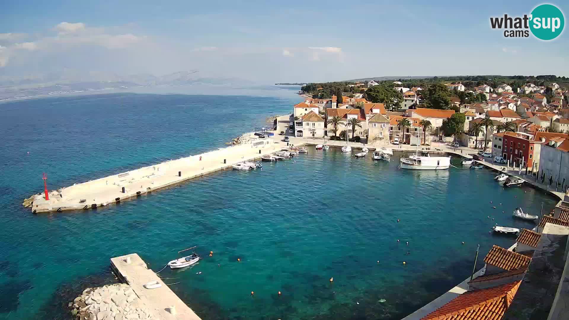 Spletna kamera Sutivan panorama – pogled v živo z otoka Brač