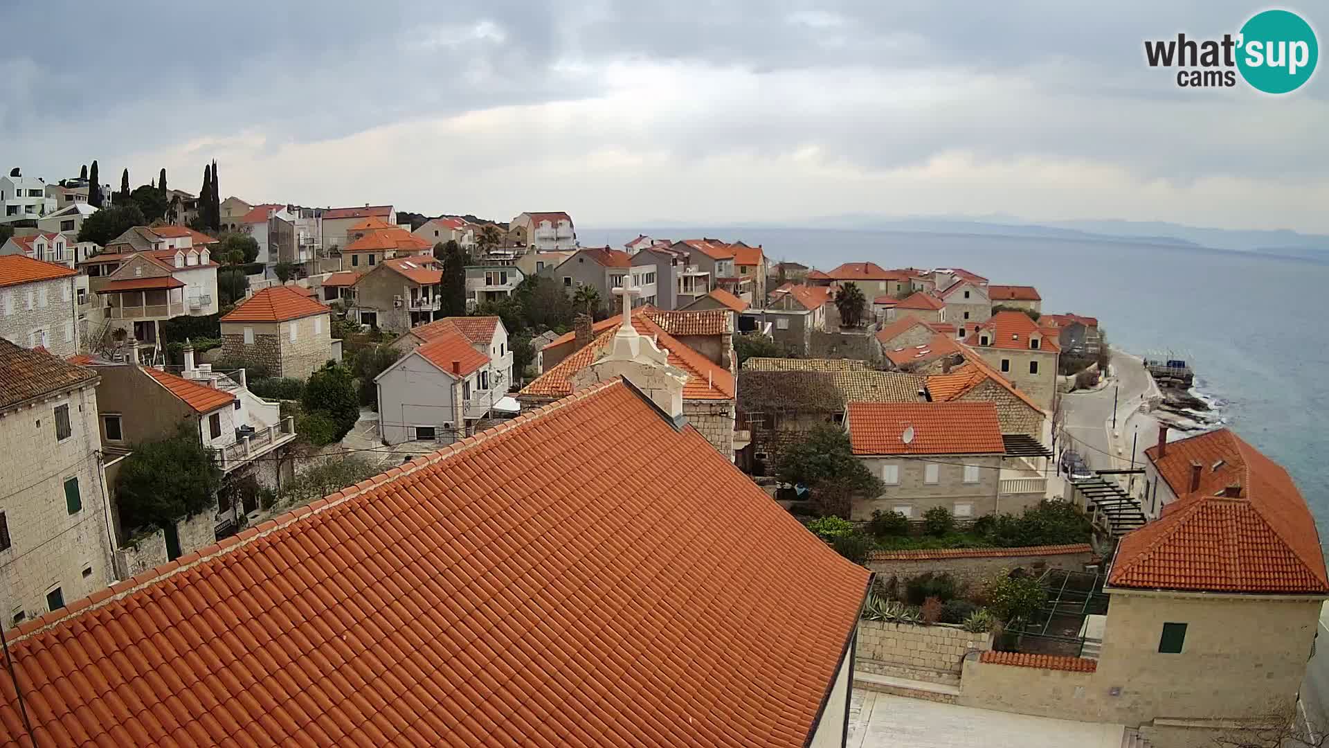 Web kamera Sutivan panorama – Pogled uživo s otoka Brača