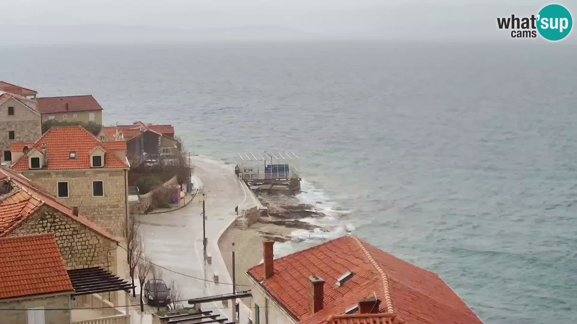 Spletna kamera Sutivan panorama – pogled v živo z otoka Brač