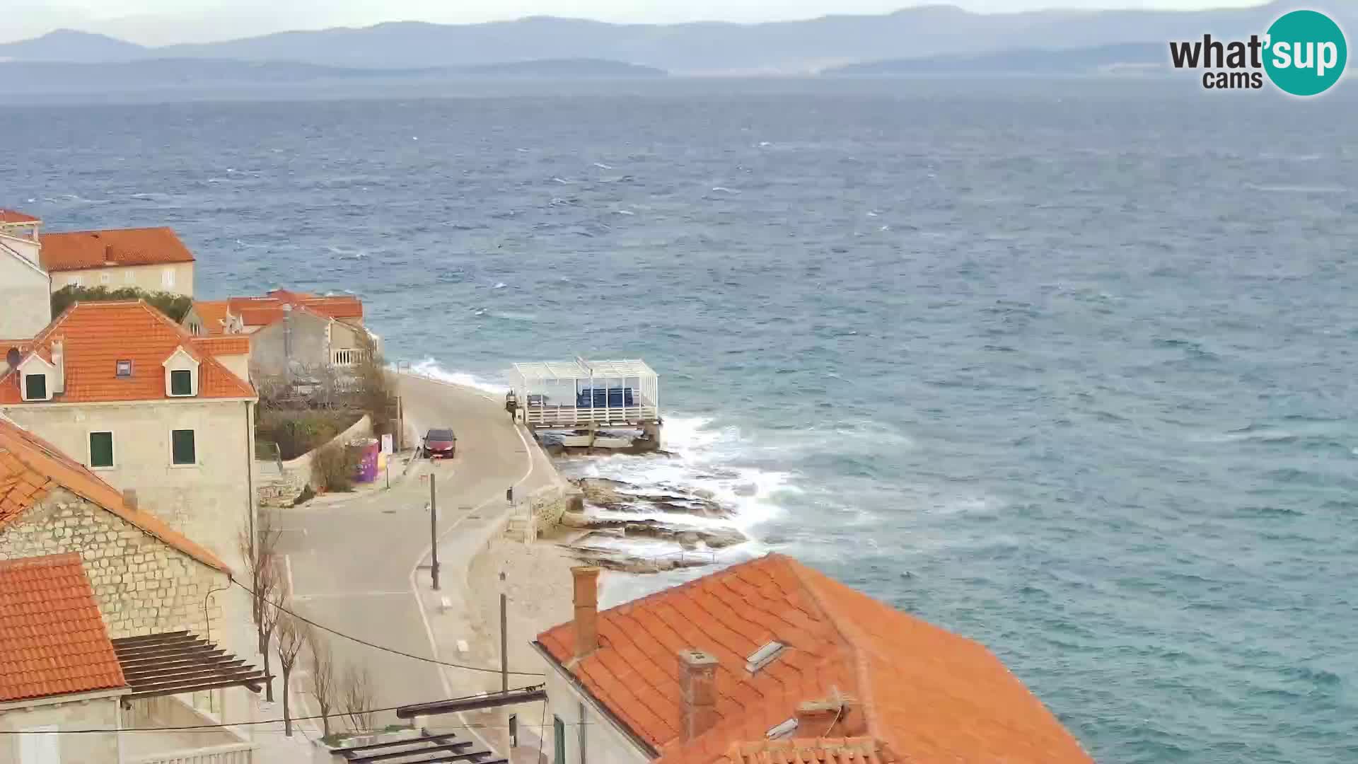 Spletna kamera Sutivan panorama – pogled v živo z otoka Brač