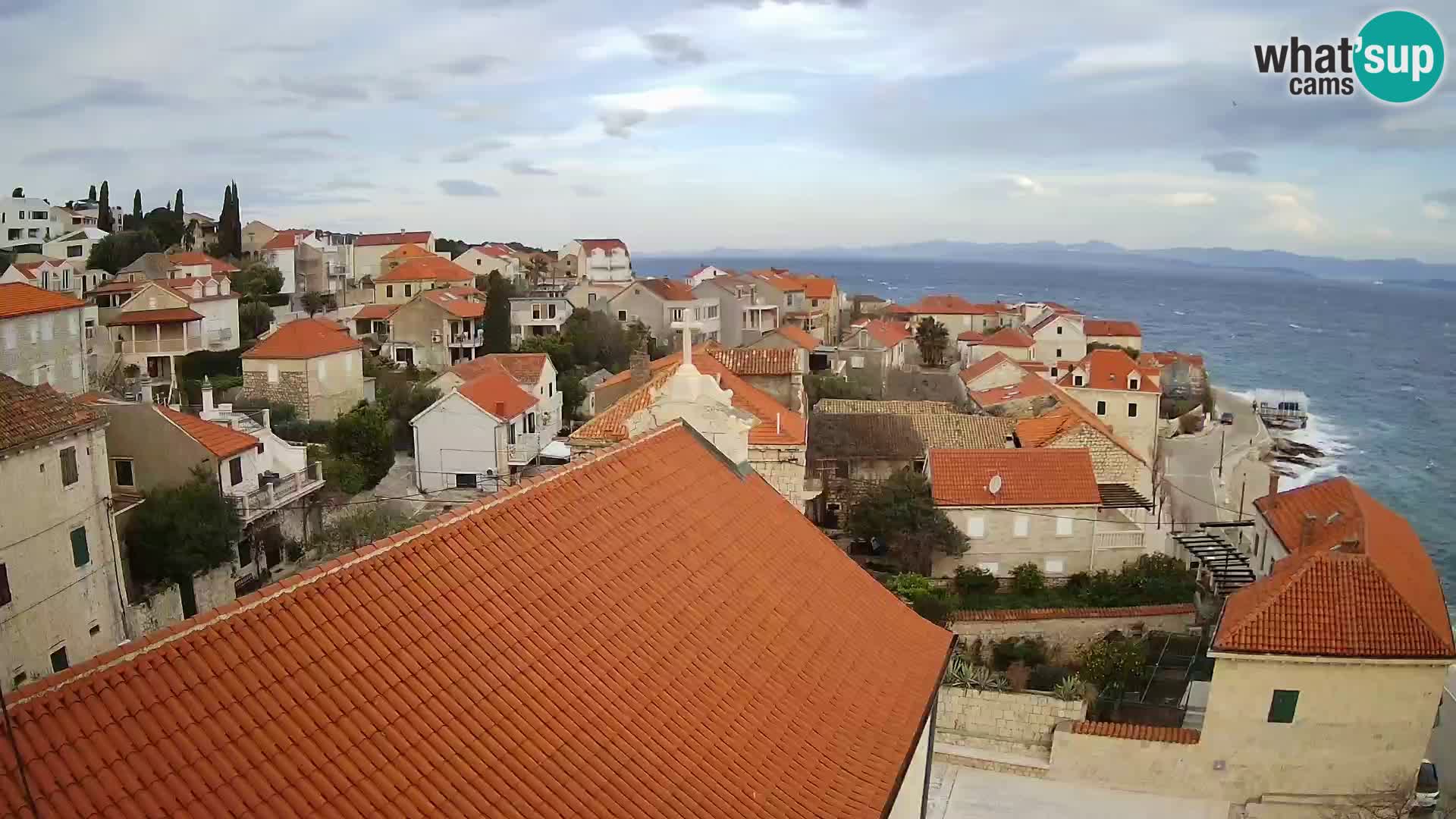 Web kamera Sutivan panorama – Pogled uživo s otoka Brača