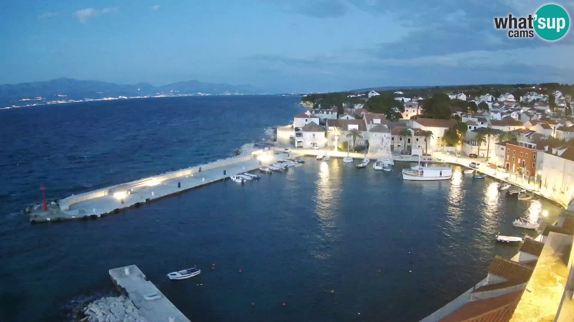 Webcam Sutivan Panorama – Live View from Brač Island