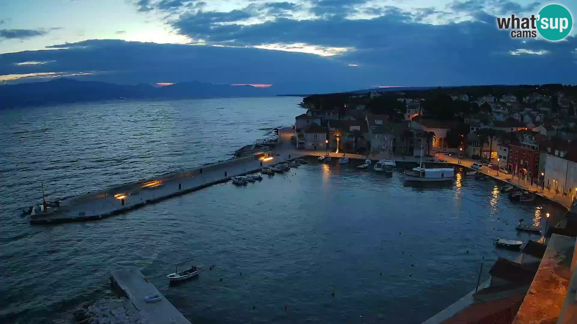 Webcam Sutivan Panorama – Vista en vivo desde la isla de Brač