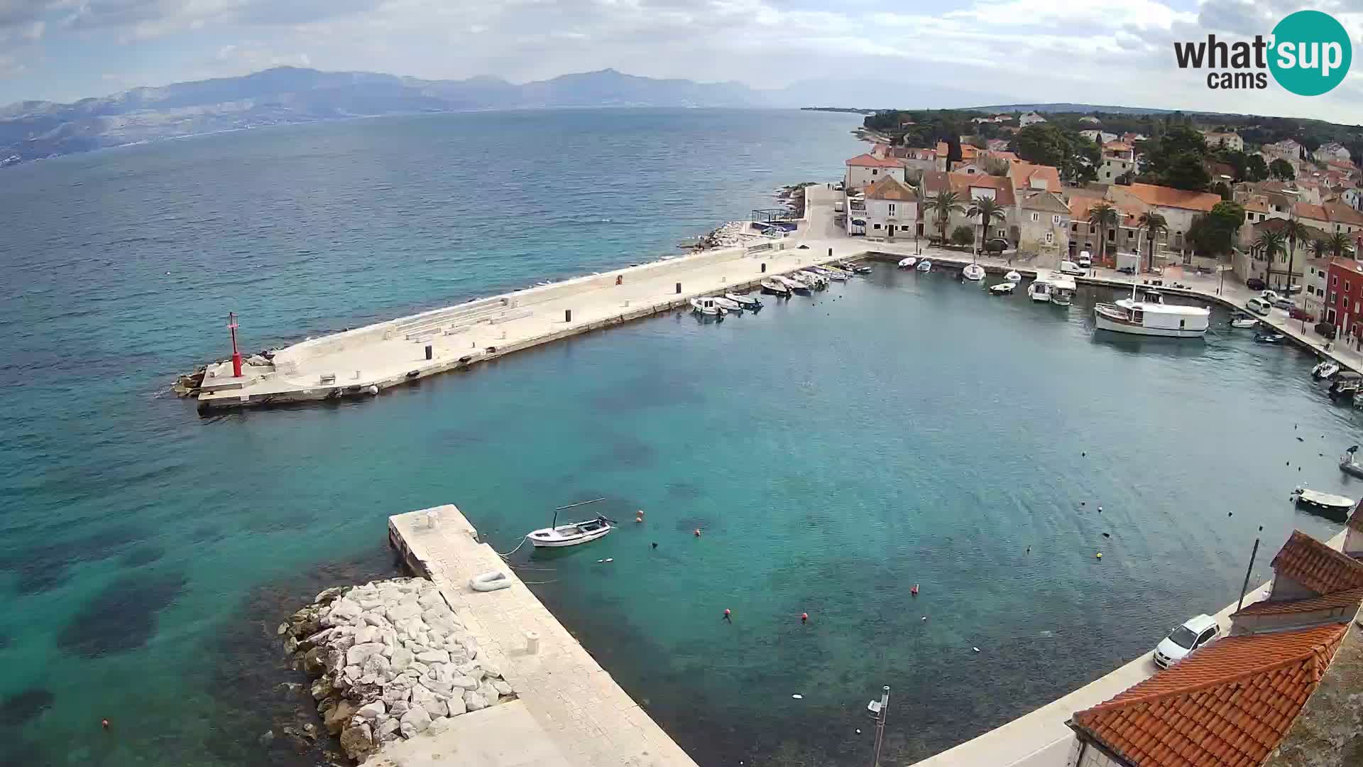 Web kamera Sutivan panorama – Pogled uživo s otoka Brača