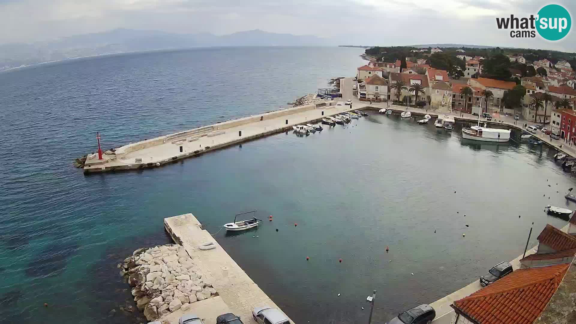 Web kamera Sutivan panorama – Pogled uživo s otoka Brača