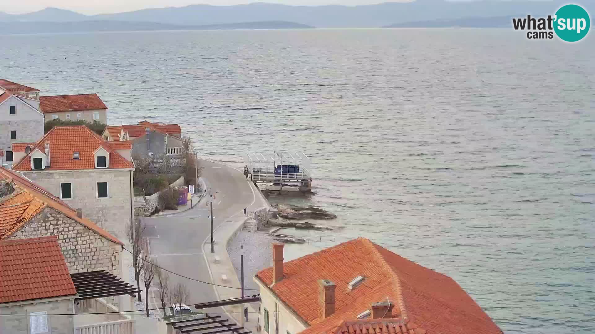 Spletna kamera Sutivan panorama – pogled v živo z otoka Brač